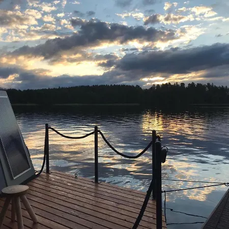Aurorahut Botel Tampere